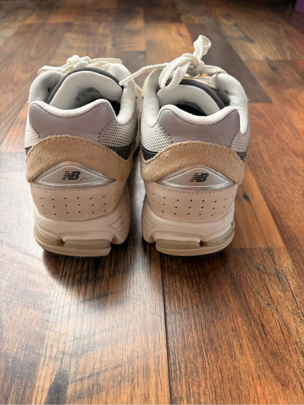 New Balance 2002r Sneakers
